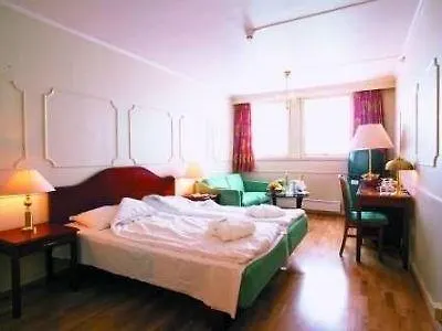 호텔 야일로 게일로